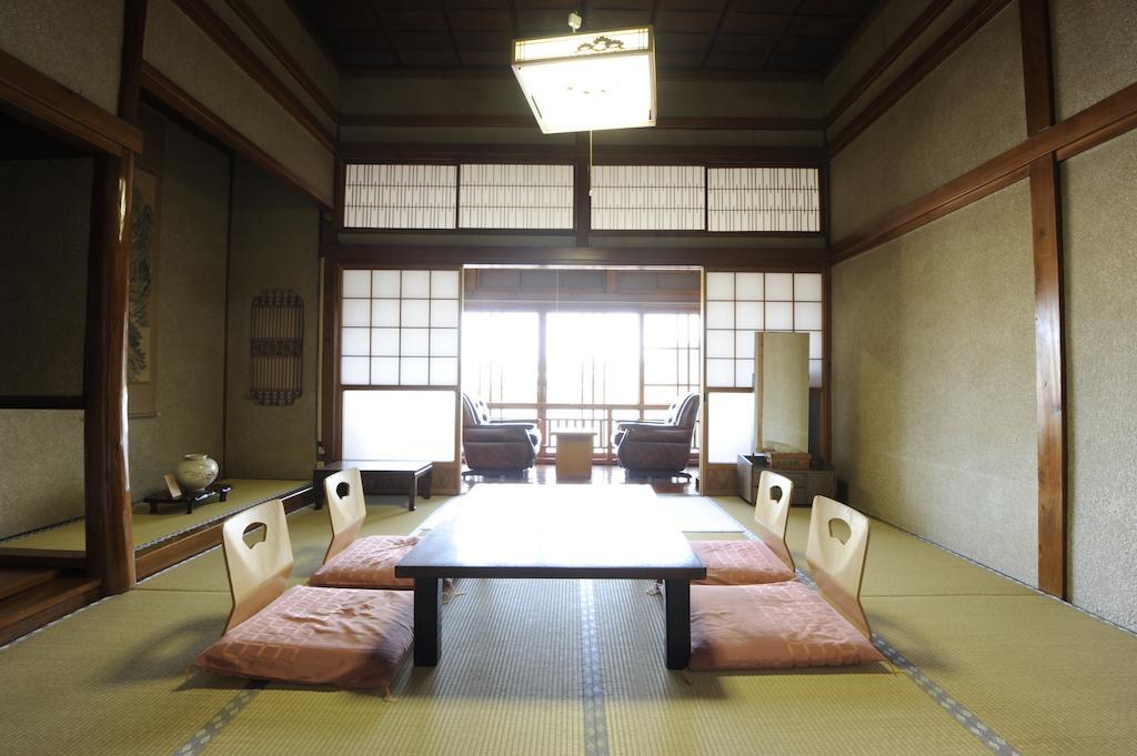 Hitoyoshi Ryokan Chambre photo