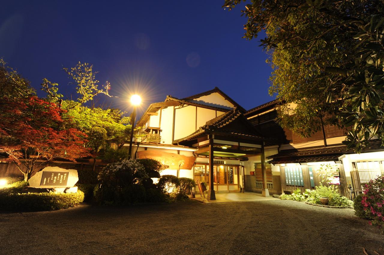 Hitoyoshi Ryokan Extérieur photo